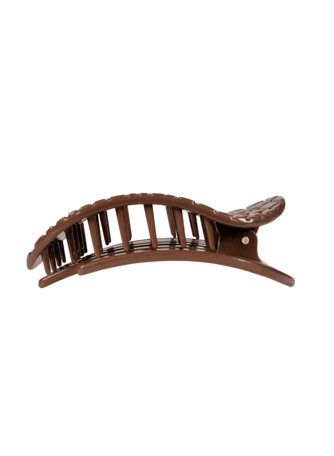 Large Flat Round Clip - Brown Crocodile