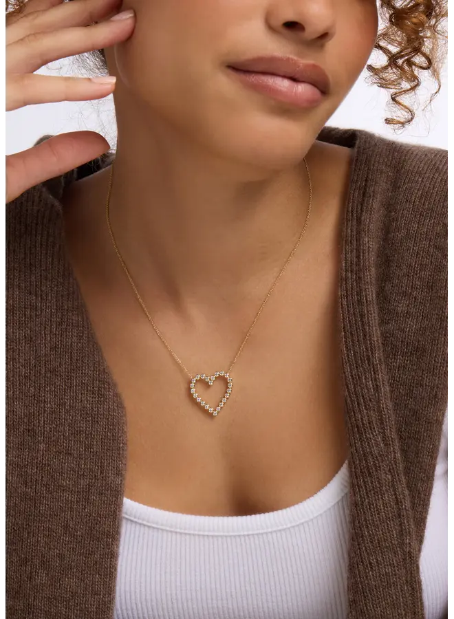 Fall In Love Necklace Gold