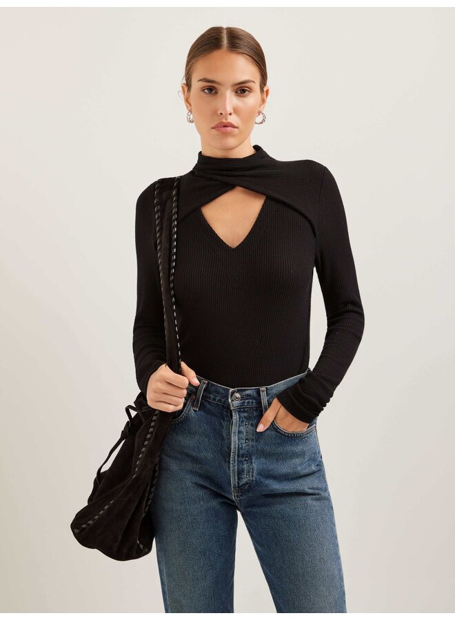 Kari Crossover Top-