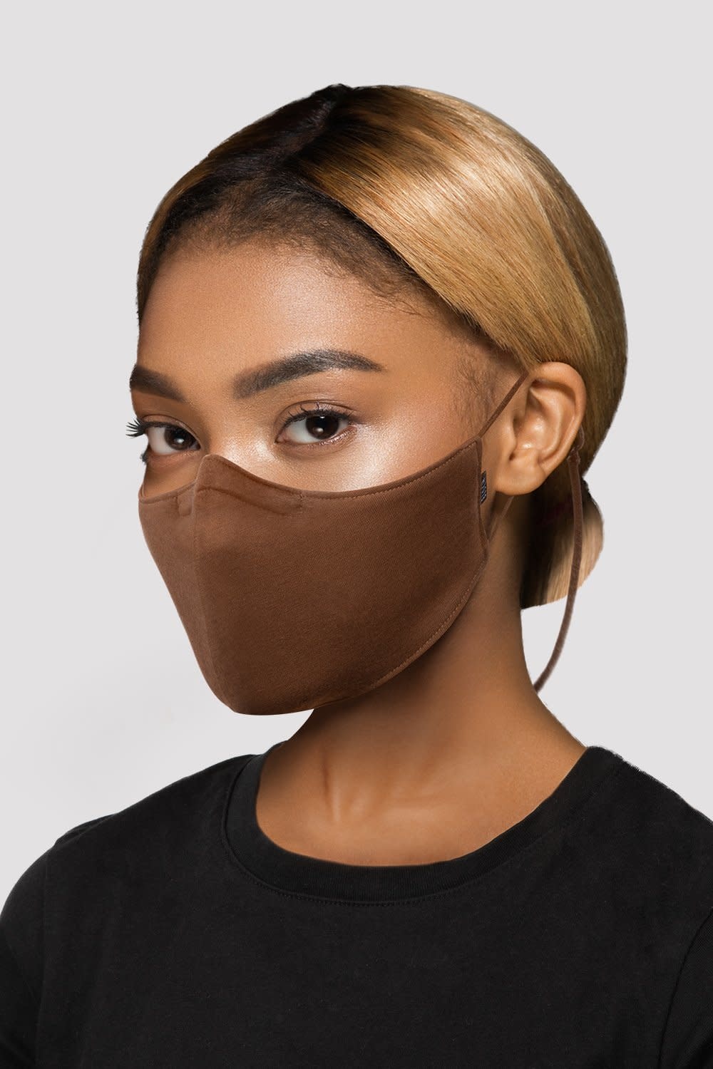 Bloch/Mirella Face Mask  Adult  w/ Lanyard - A004A