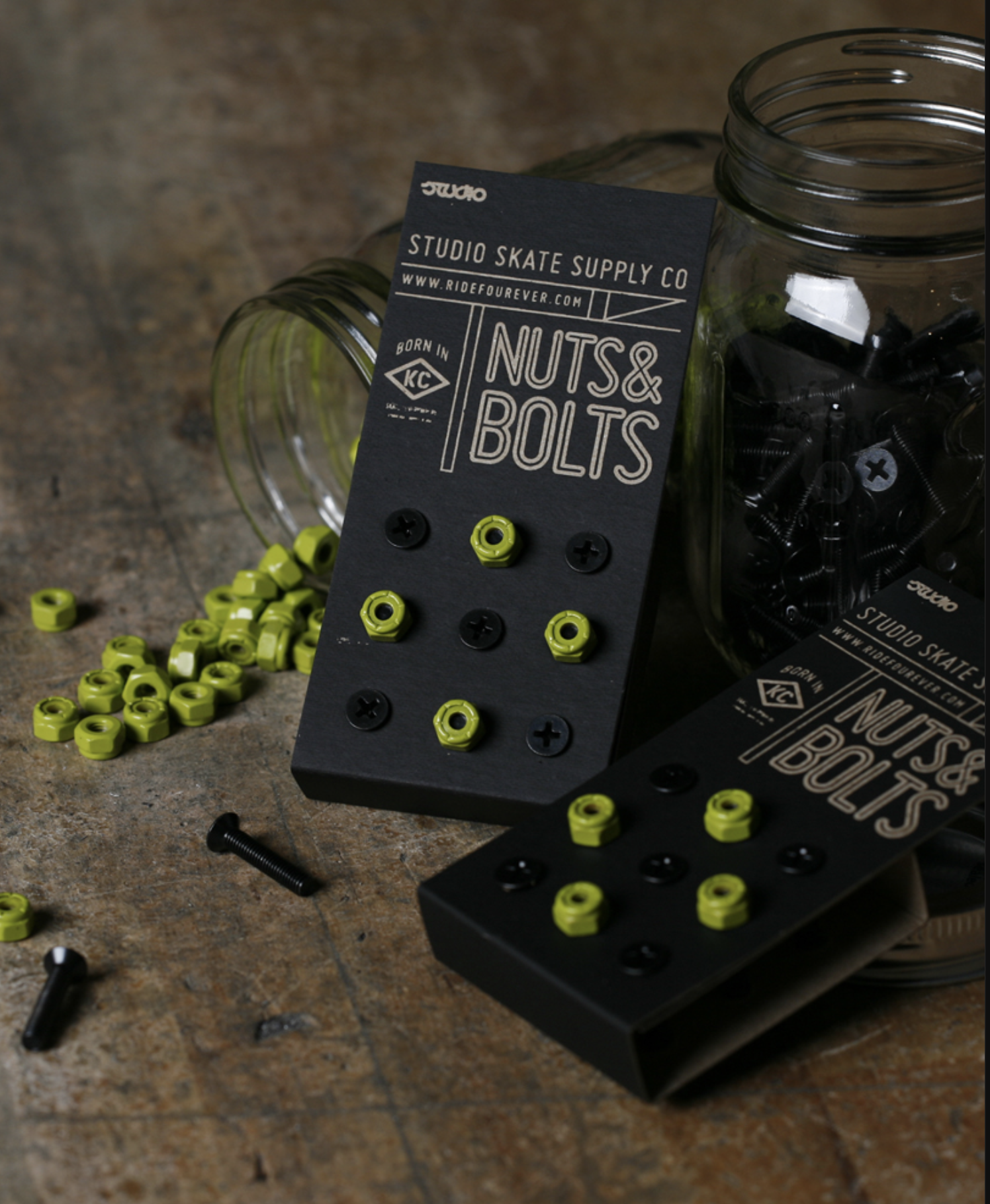 studio skate supply studio nuts & bolts 1in phillips hardware