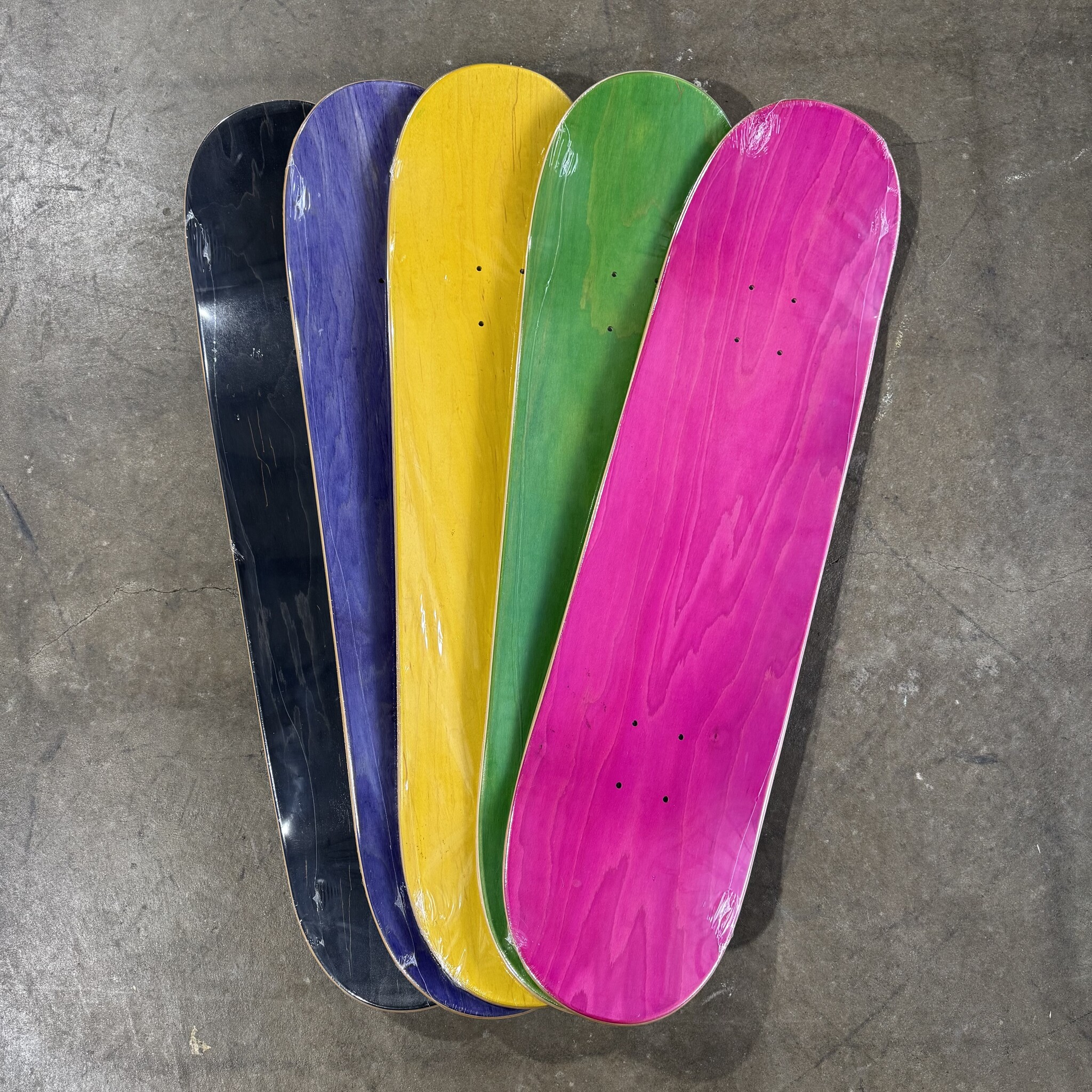 studio skate supply studio x timeless x dj stewart x john malta party 7.75 deck