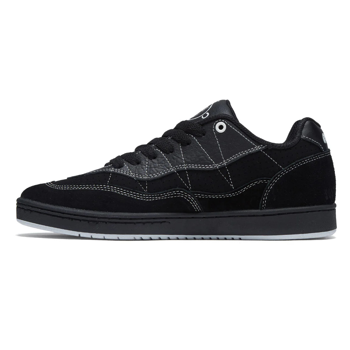 etnies etnies snake x sour shoe