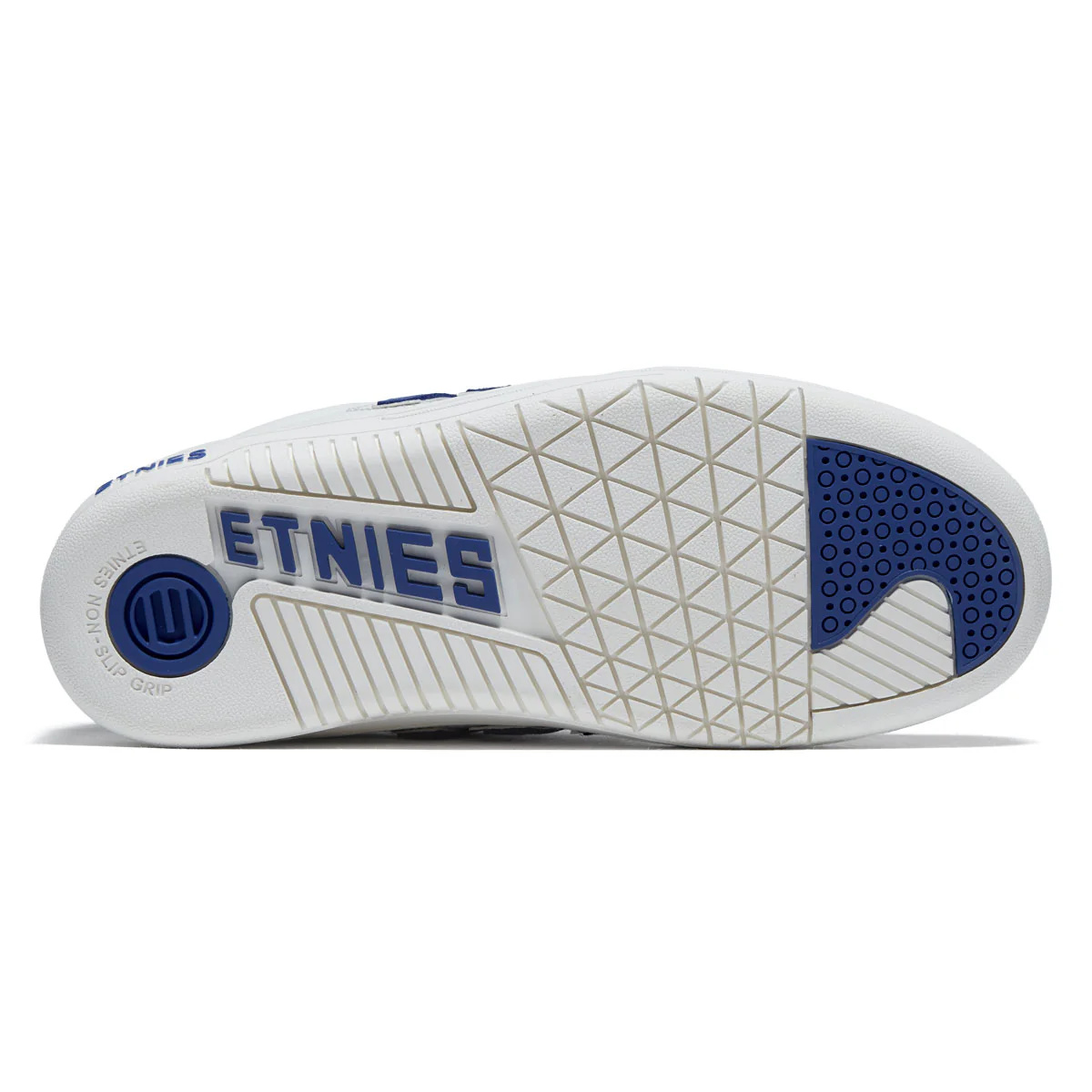 etnies etnies lowcut shoe