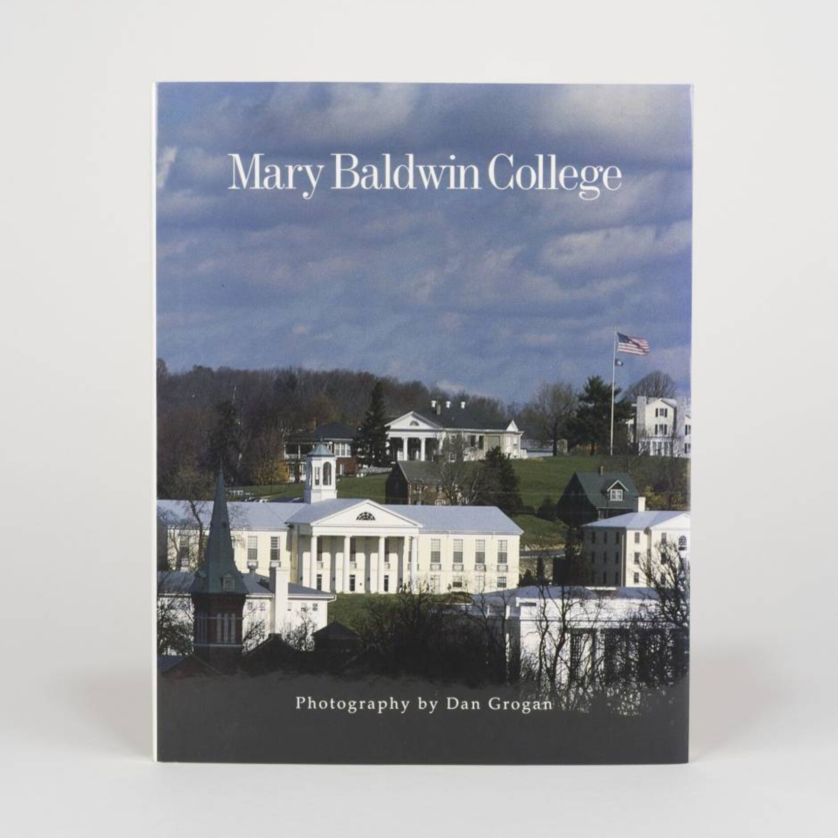 Book / Mary Baldwin Photography / Grogan