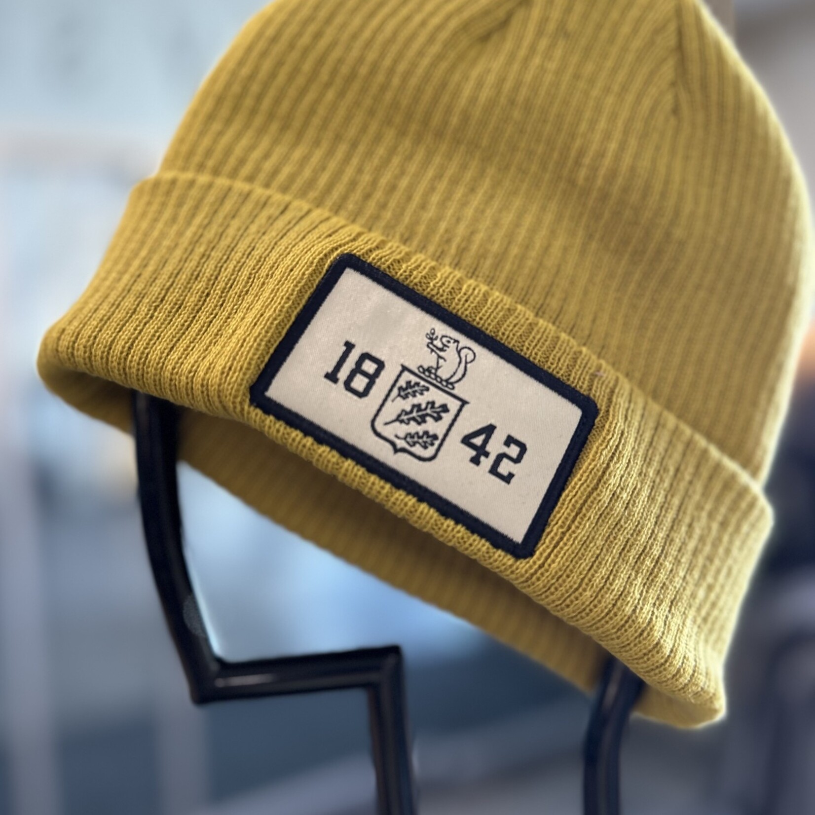 MV 1842 Antique Gold Beanie