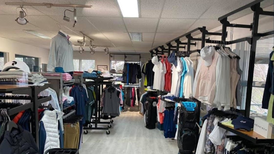 Réalisation d'une boutique de golf