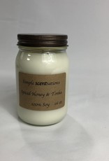Simple Scentsation Spiced Honey & Tonka 12 oz. Soy Candle
