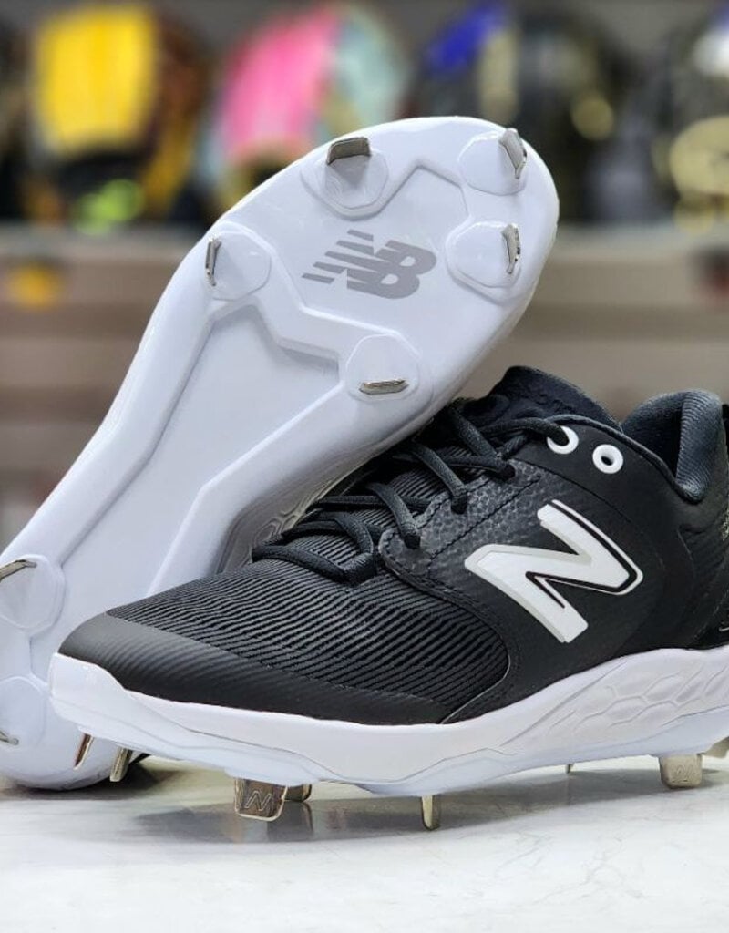 New Balance Men's Fresh Foam X 3000 V6 Metal Baseball Cleats