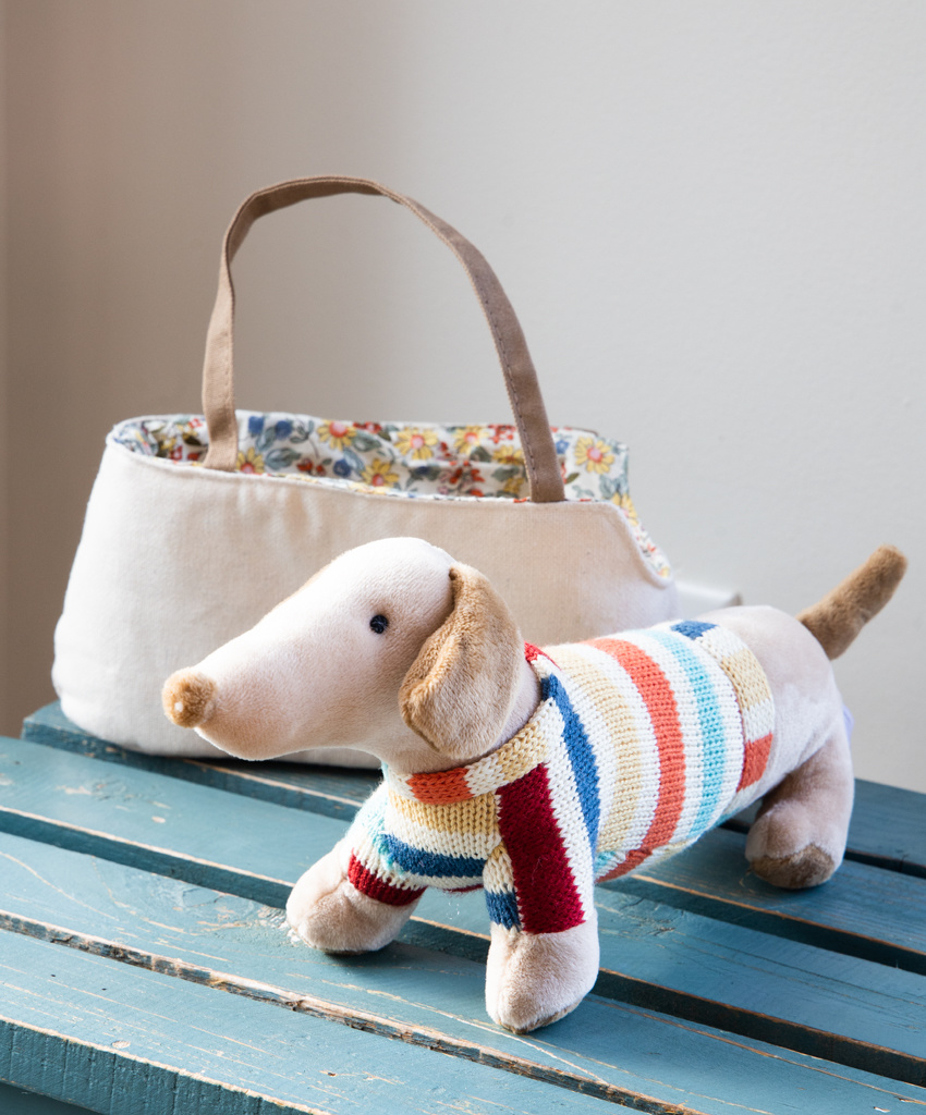 Creative Co-op CC Cotton Dachshund in Carrier