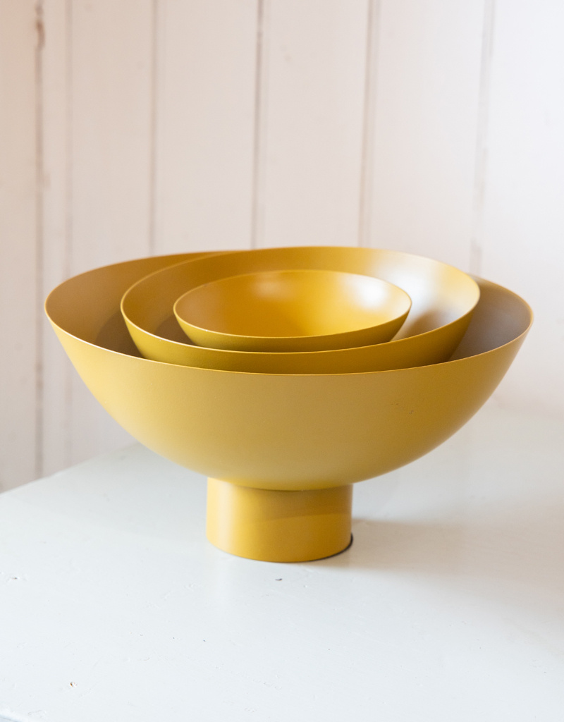 The Birch Store Essential Modern Footed Bowl