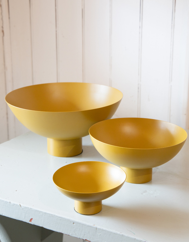 The Birch Store Essential Modern Footed Bowl