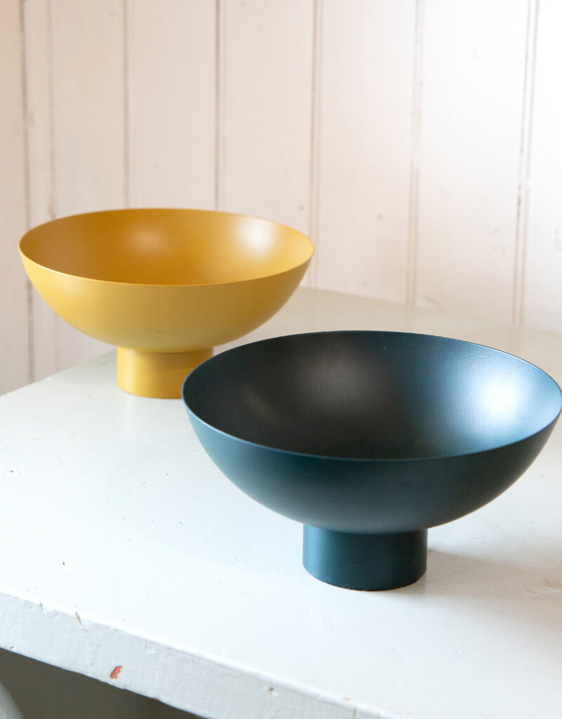 The Birch Store Essential Modern Footed Bowl