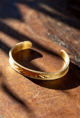 Satya Jewelry 18k Gold Plated Sunrise Dot Cuff