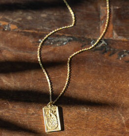 Satya Jewelry 18k Gold Plated Tarot Card Necklace - The Lovers