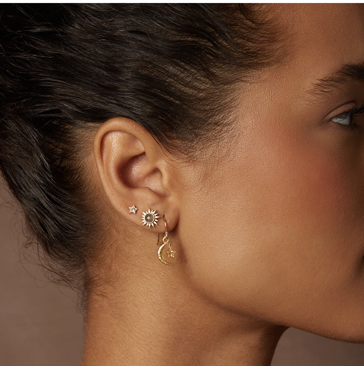 Satya Jewelry Labradorite Sunburst Stud Earrings