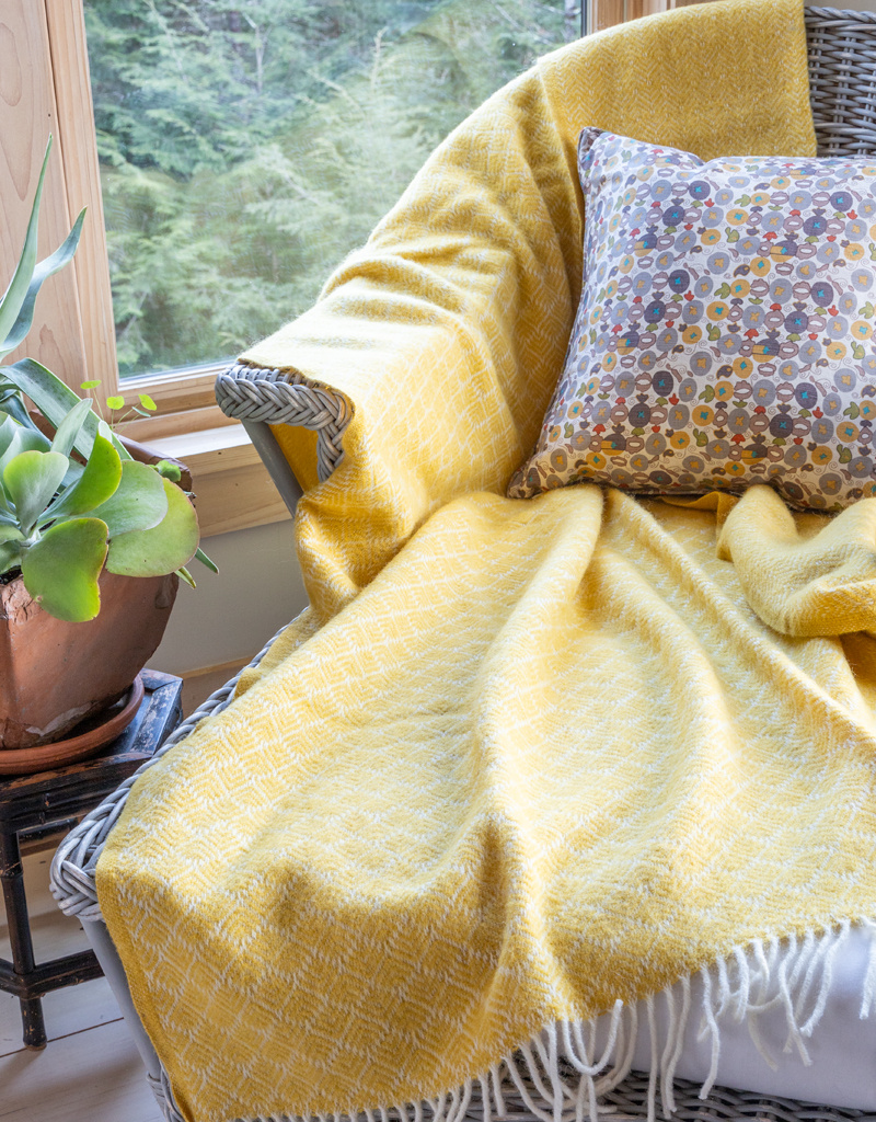 The Birch Store Organic Lambswool Throw - Pampas