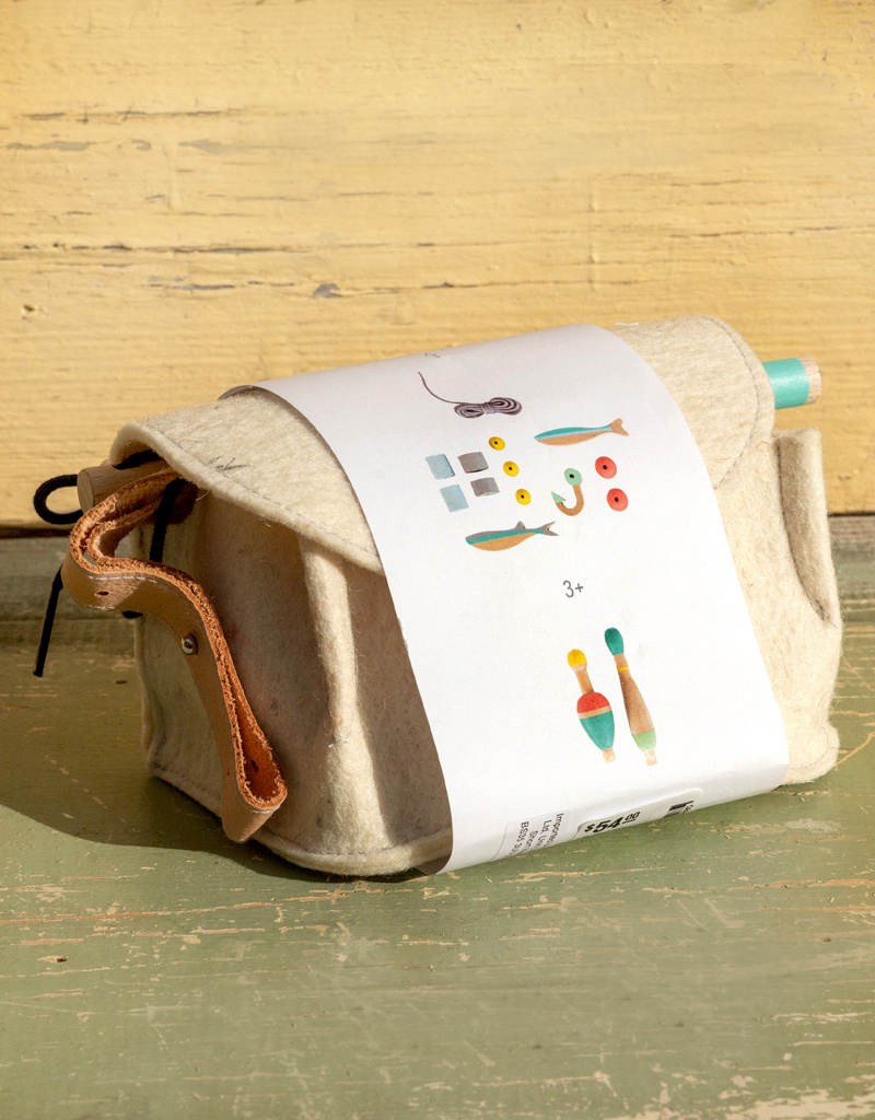 Living Refinery Pretend Wooden Fishing Kit