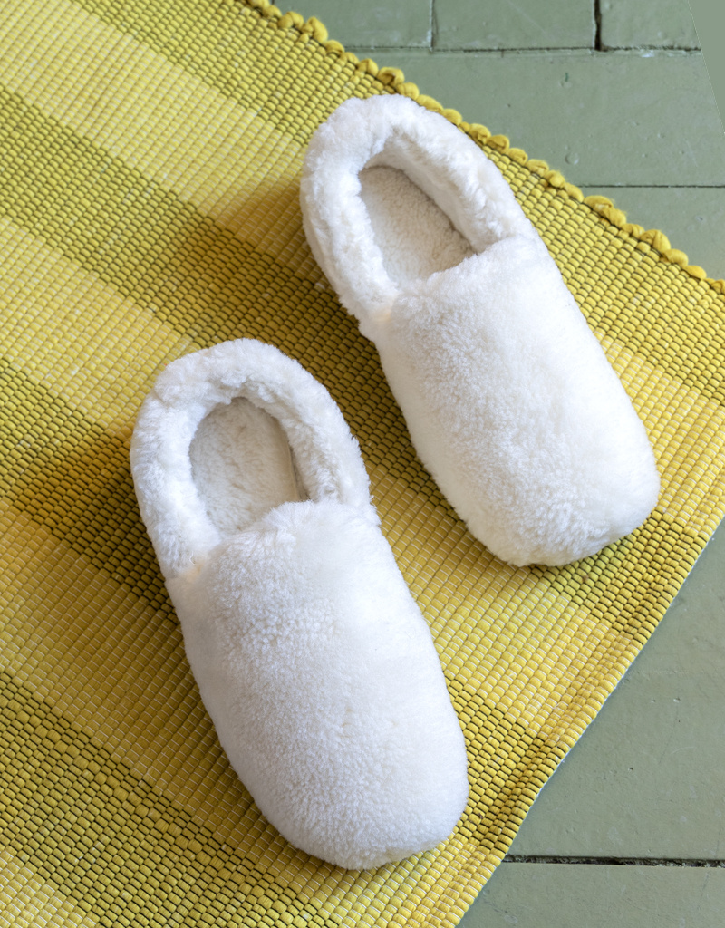 Cloud Nine Sheepskin Genuine Sheepskin Luna Slipper