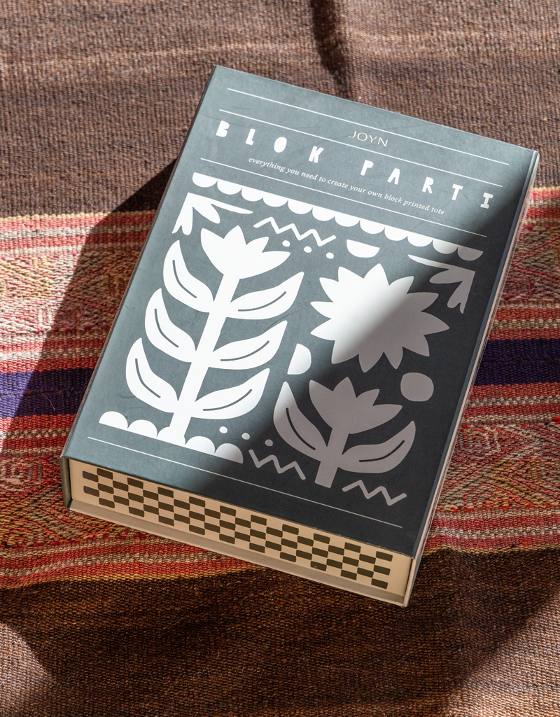 JOYN Block Print Tote Parti Kit