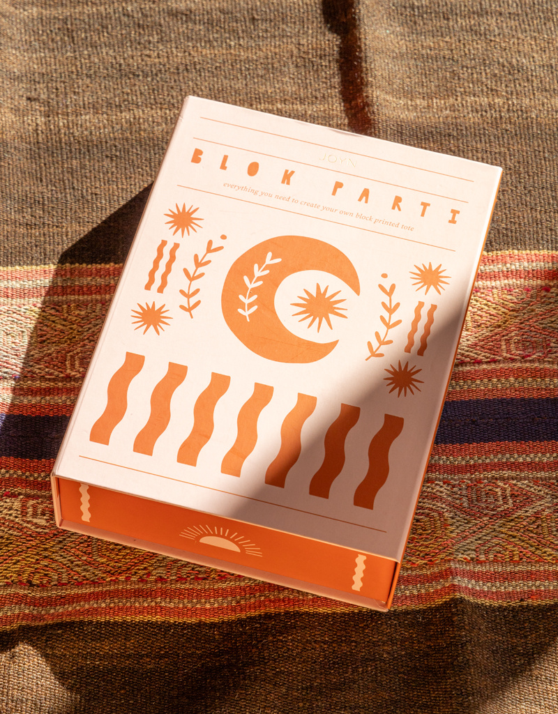 JOYN Block Print Tote Parti Kit