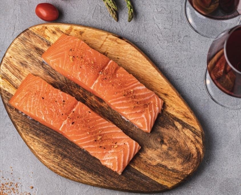 OVEN-BAKED SALMON USING ÉPICES DU GUERRIER