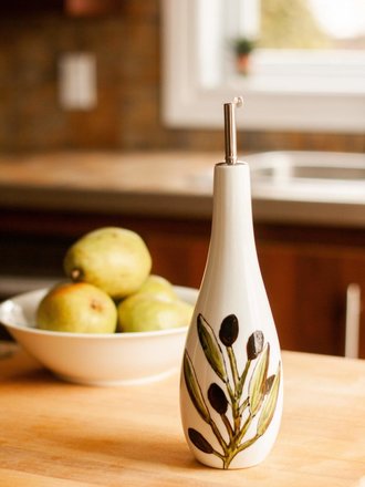 Pero Hand Painted Oil and Balsamic Stoneware Bottle 400ml