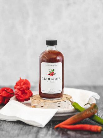 Jardin d'Érable Sriracha à l'érable 250 ml  Jardin des érables