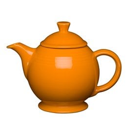 The Fiesta Tableware Company Covered Teapot 44 oz NEW Butterscotch