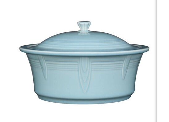 Large 10" Round Covered Casserole Chevron 2.8 Qt