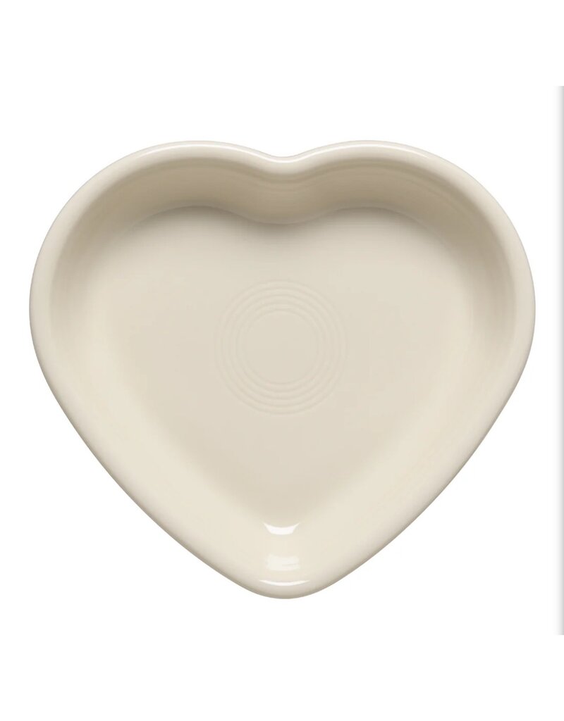 The Fiesta Tableware Company Medium Heart Bowl 17 oz Linen