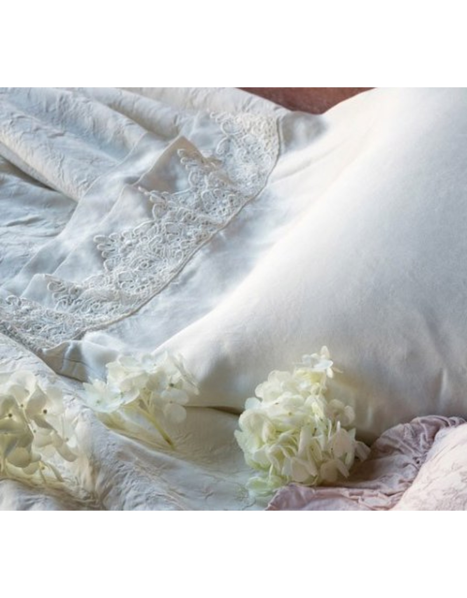 Satin King Pillowcase with Venise Lace Trim - BlairHaus ...