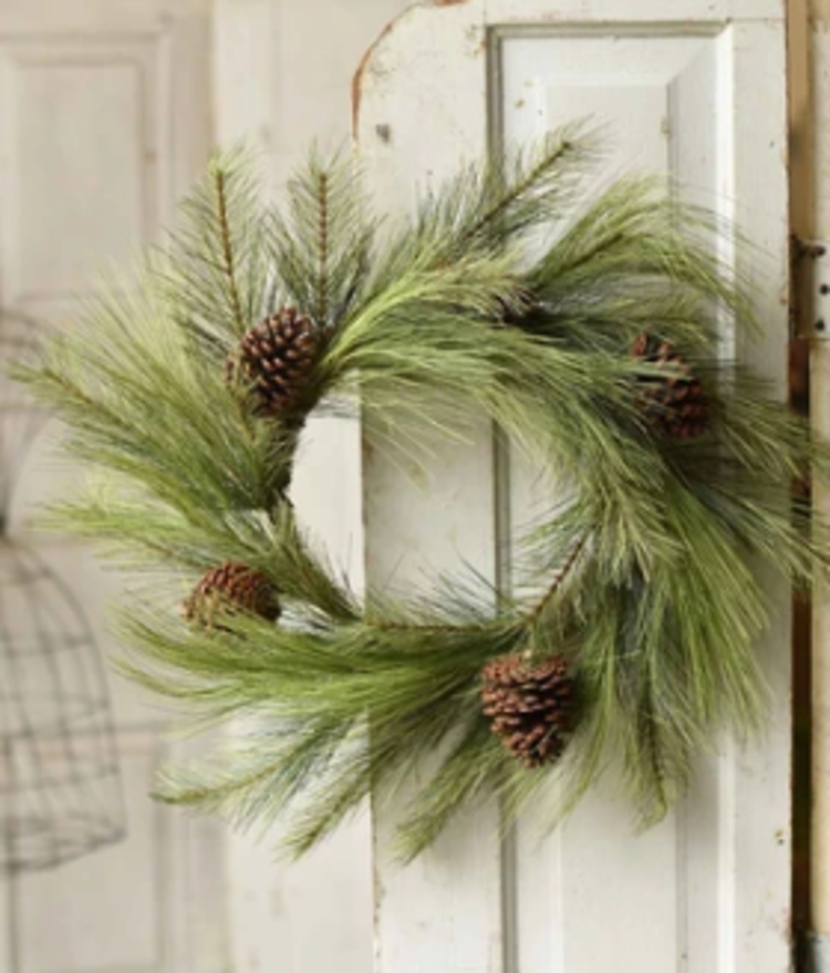 Long Needle Pine Wreath w/Cones 24"