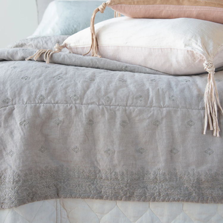 Ines Personal Comforter Mineral
