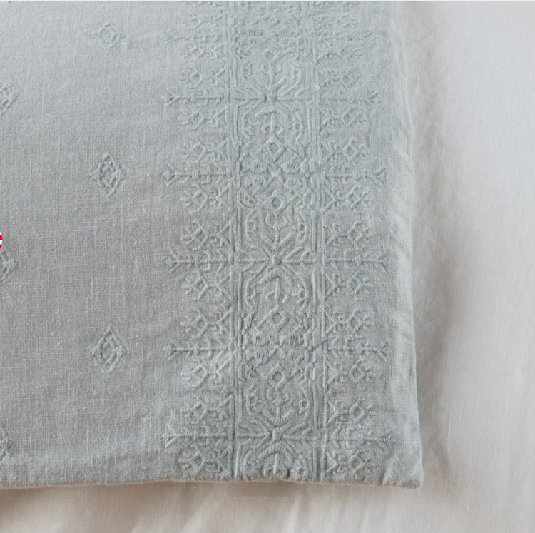 Ines Personal Comforter Mineral