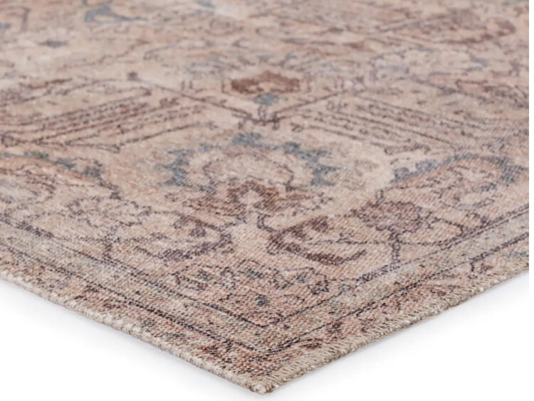 Rug KND14   7'6 x 9'6
