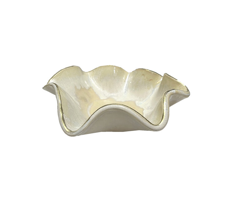 Ruffled Dip Bowl with Gold Sand