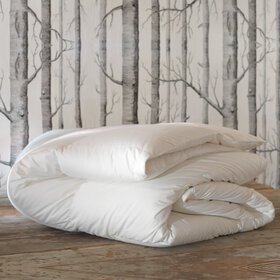 Loure Faux Down Comforter Super King
