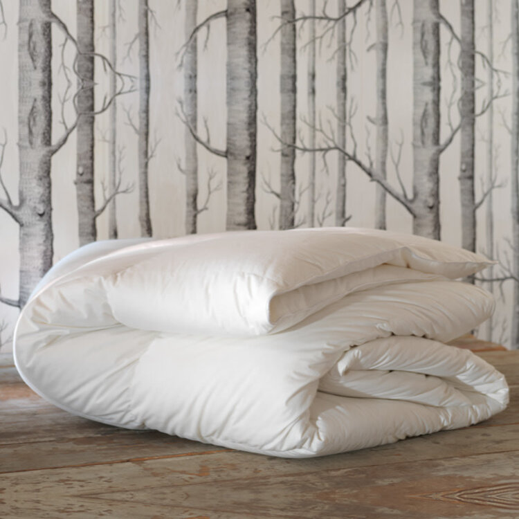 Loure Faux Down Comforter Super King