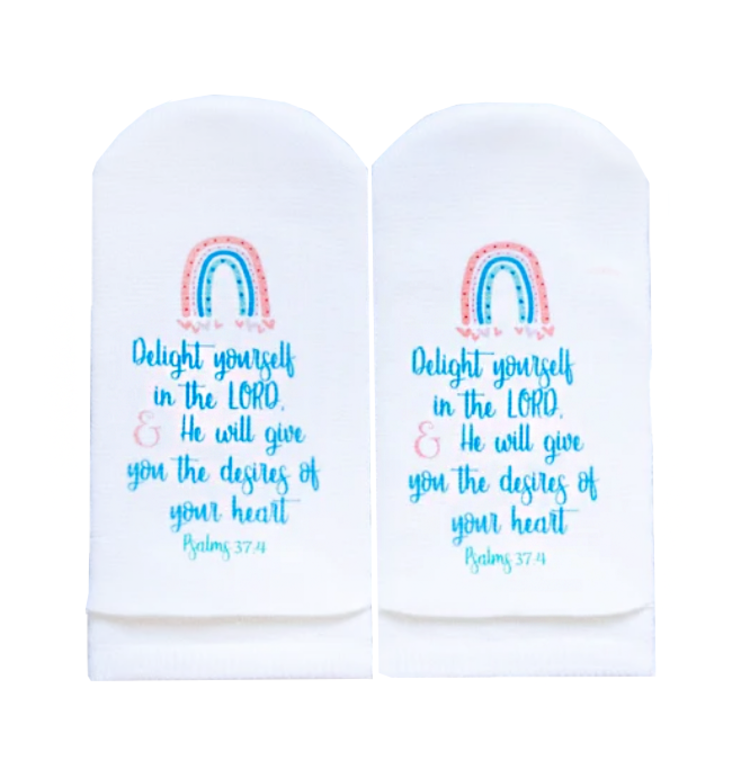 Standing on the Word Ladies Socks 2