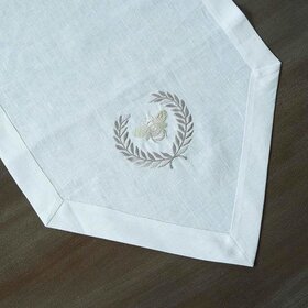 Bumble Bee Linen Table Runner 90"