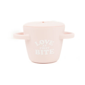 Love First Bite Happy Snacker