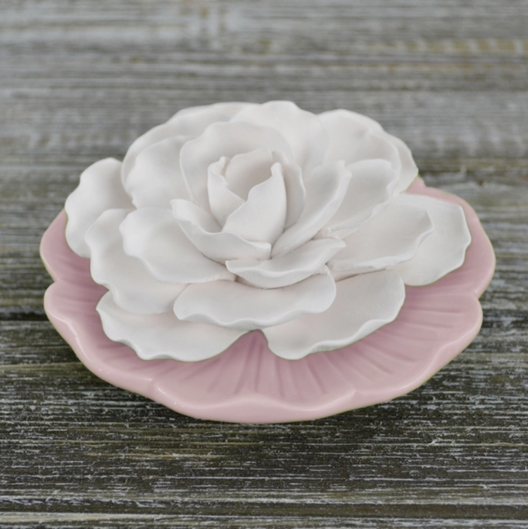 Pink Blush Ceramic Flower Diffuser/Linens on the Line