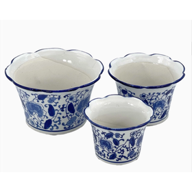 Blue and White Ruffled Pot Med