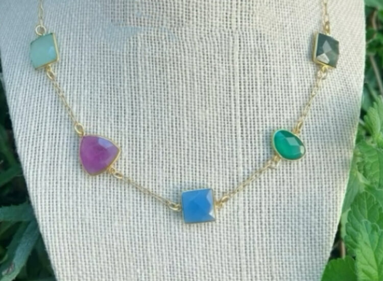 Multi Gem Short Chain Necklace