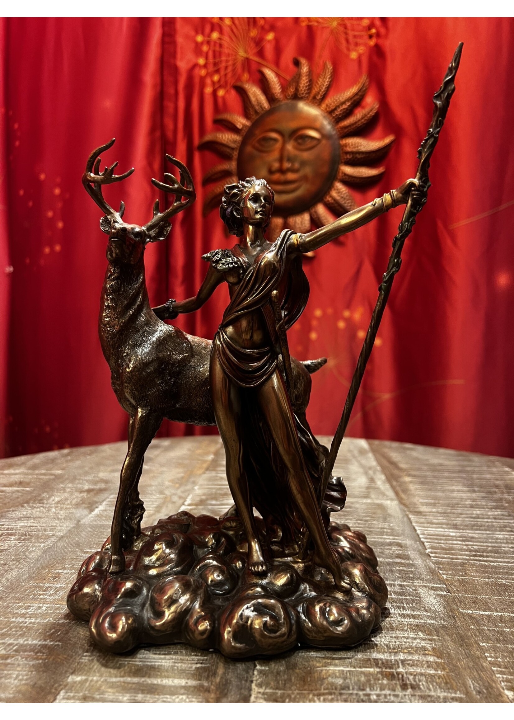 Diana/Artemis Statue