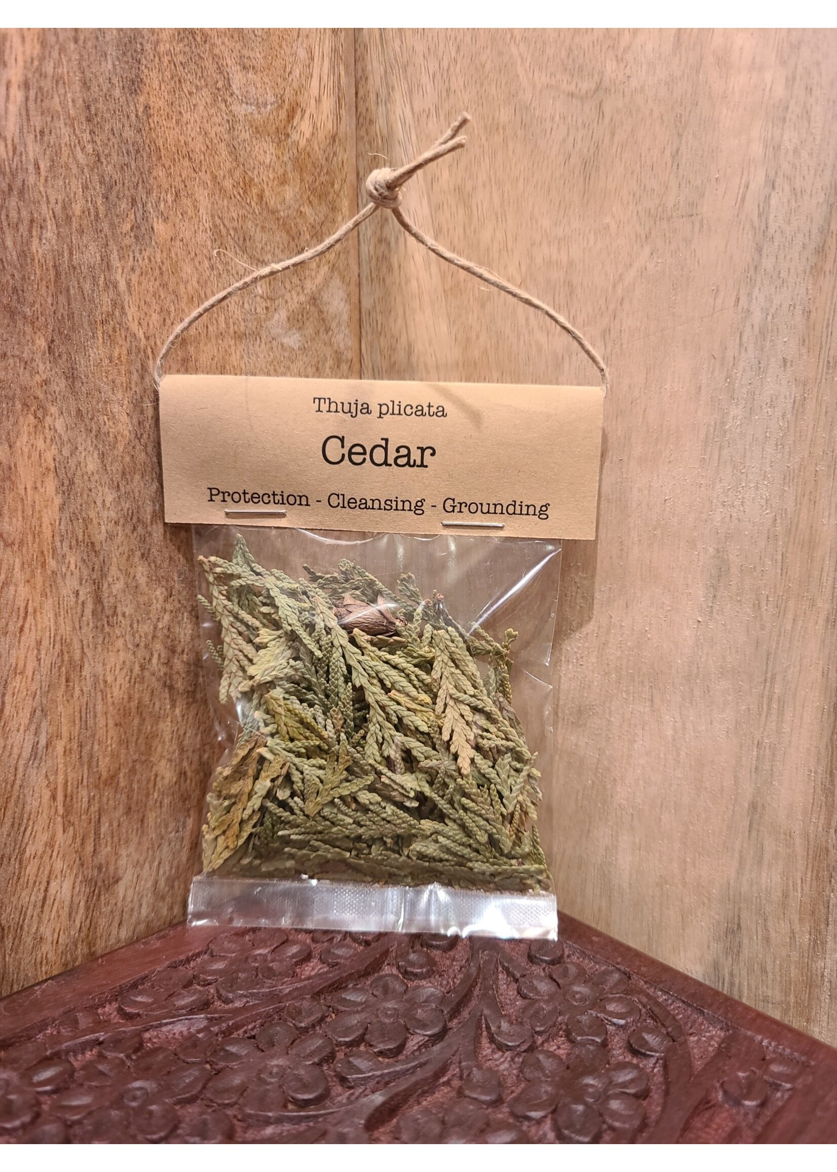 Spellcraft Herbs: Cedar Leaf Tips .25oz