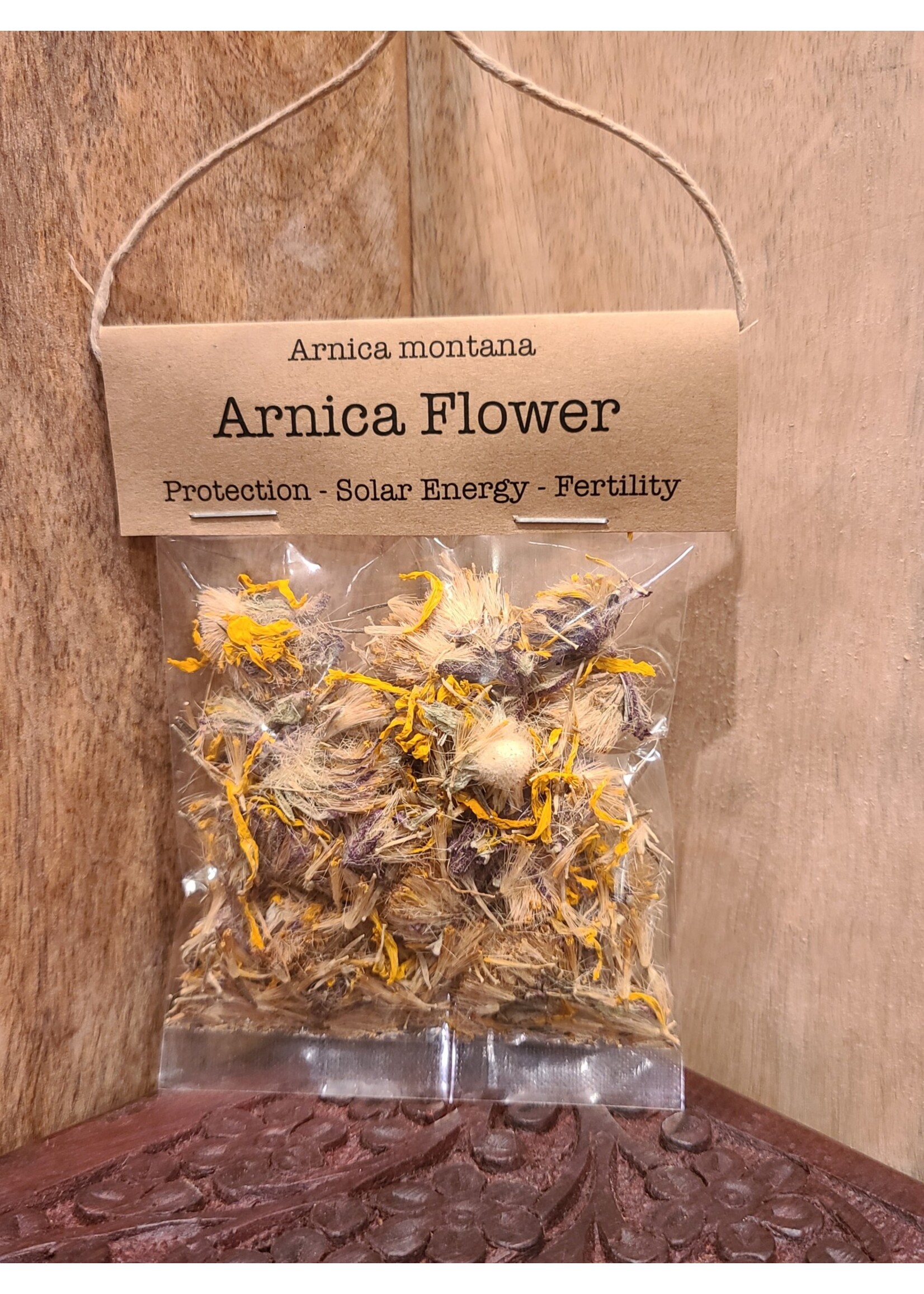 Spellcraft Herbs: Arnica Flower .1oz