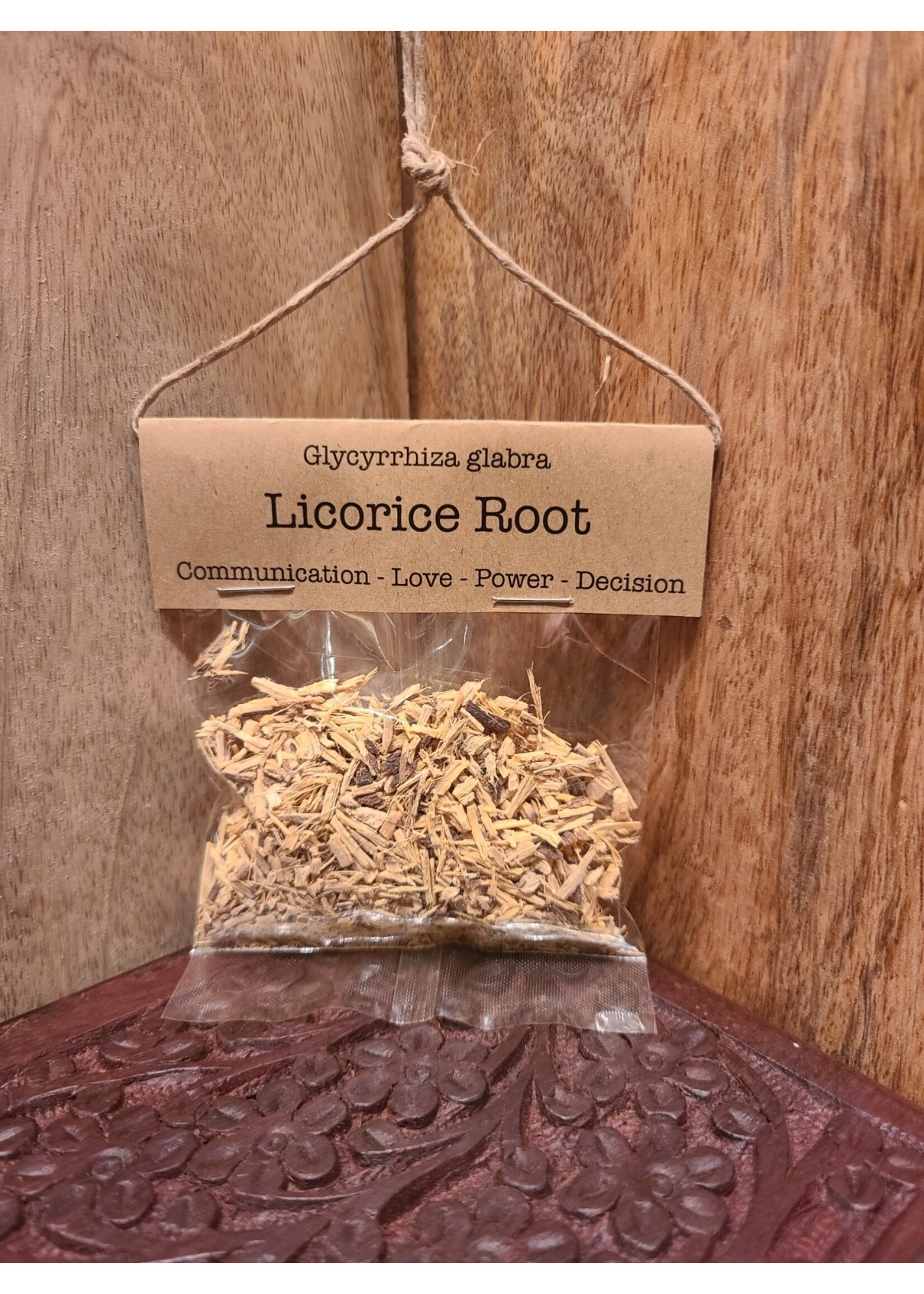 Spellcraft Herbs: Licorice Root .35oz