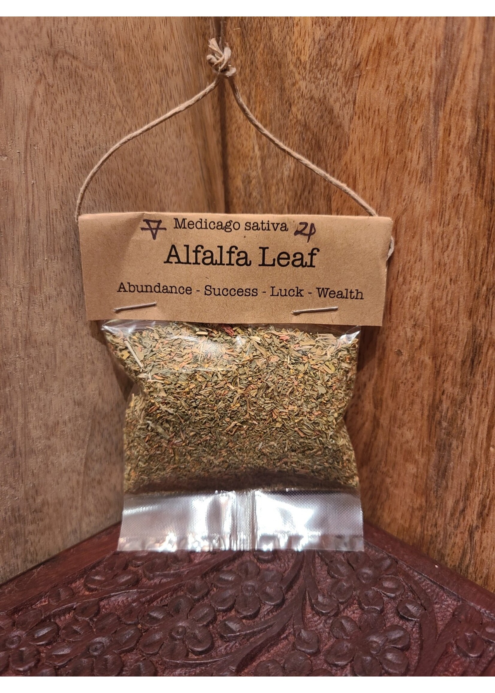 Spellcraft Herbs: Alfalfa .25oz